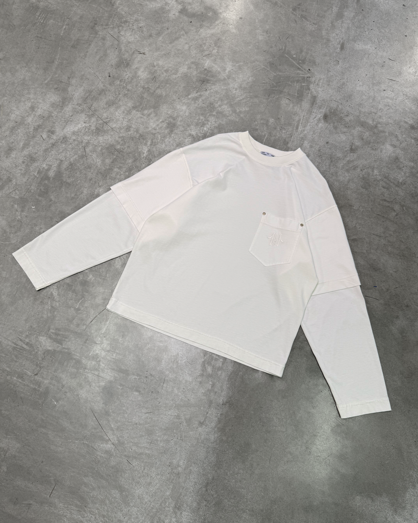 LONG SLEEVE - WHITE