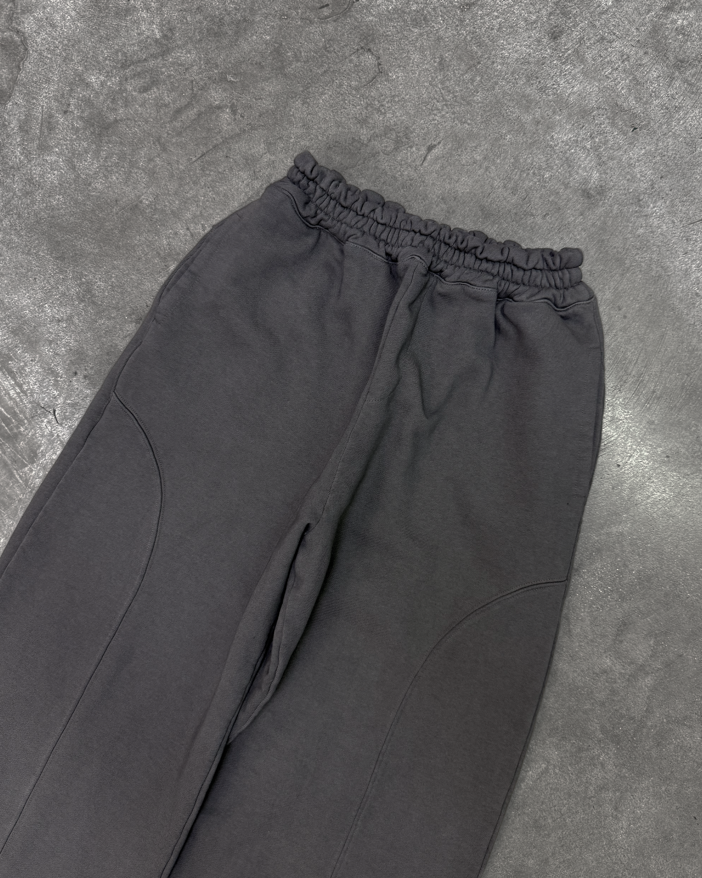 Sweatpants Type 1 - Iron