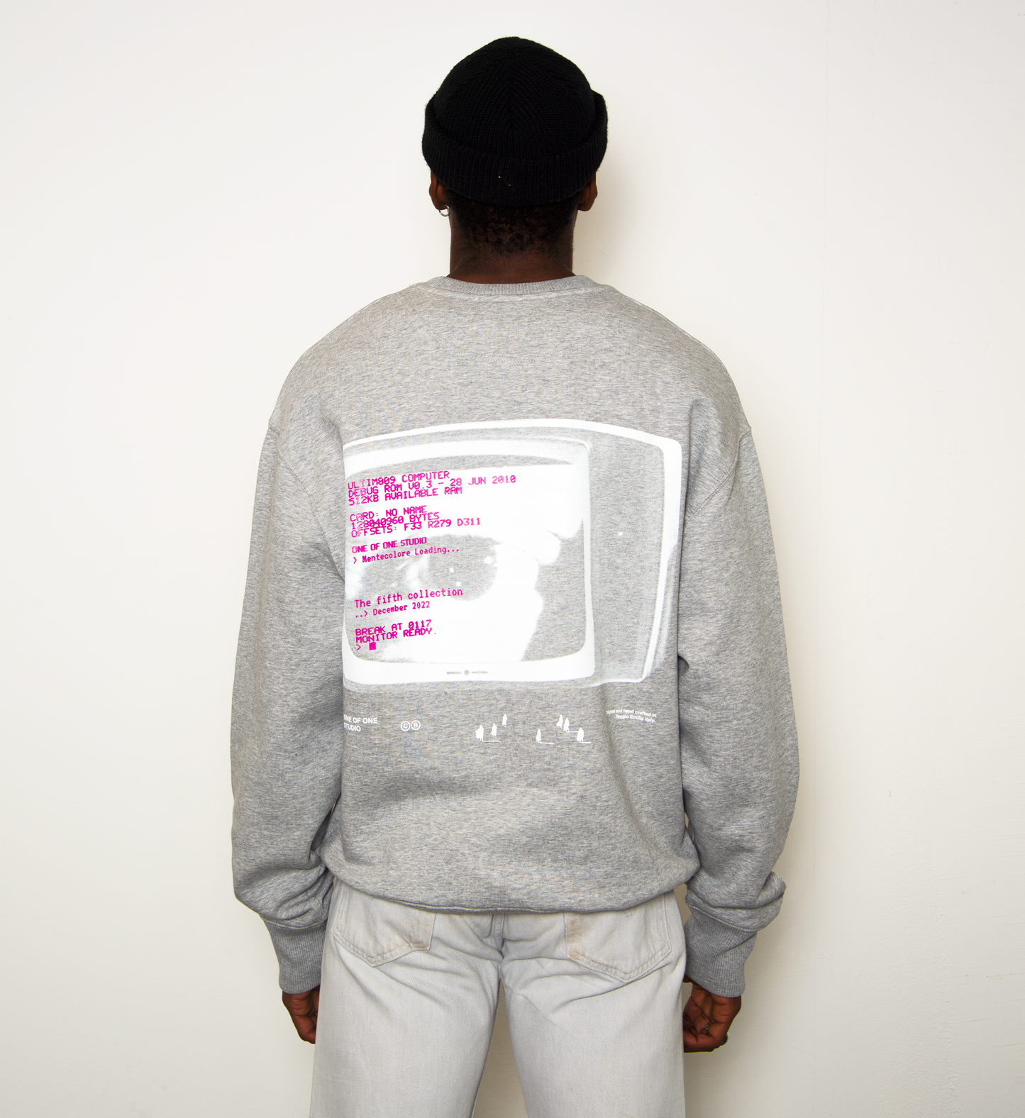 CREWNECK EYE LOADING - LIGHT GREY