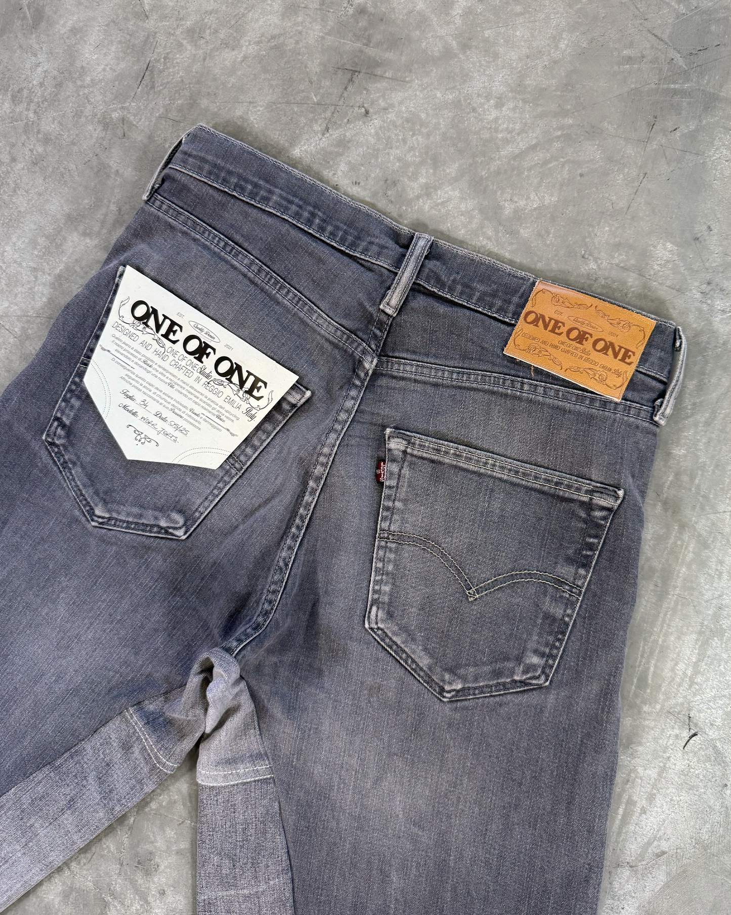 LEVI'S 501 - LIGHT GRAY - W31