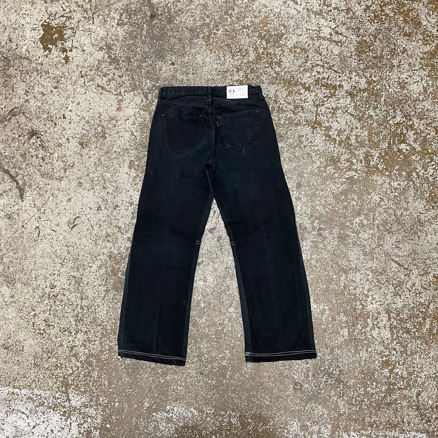 501 LEVI'S PARACHUTE PANTS BLACK