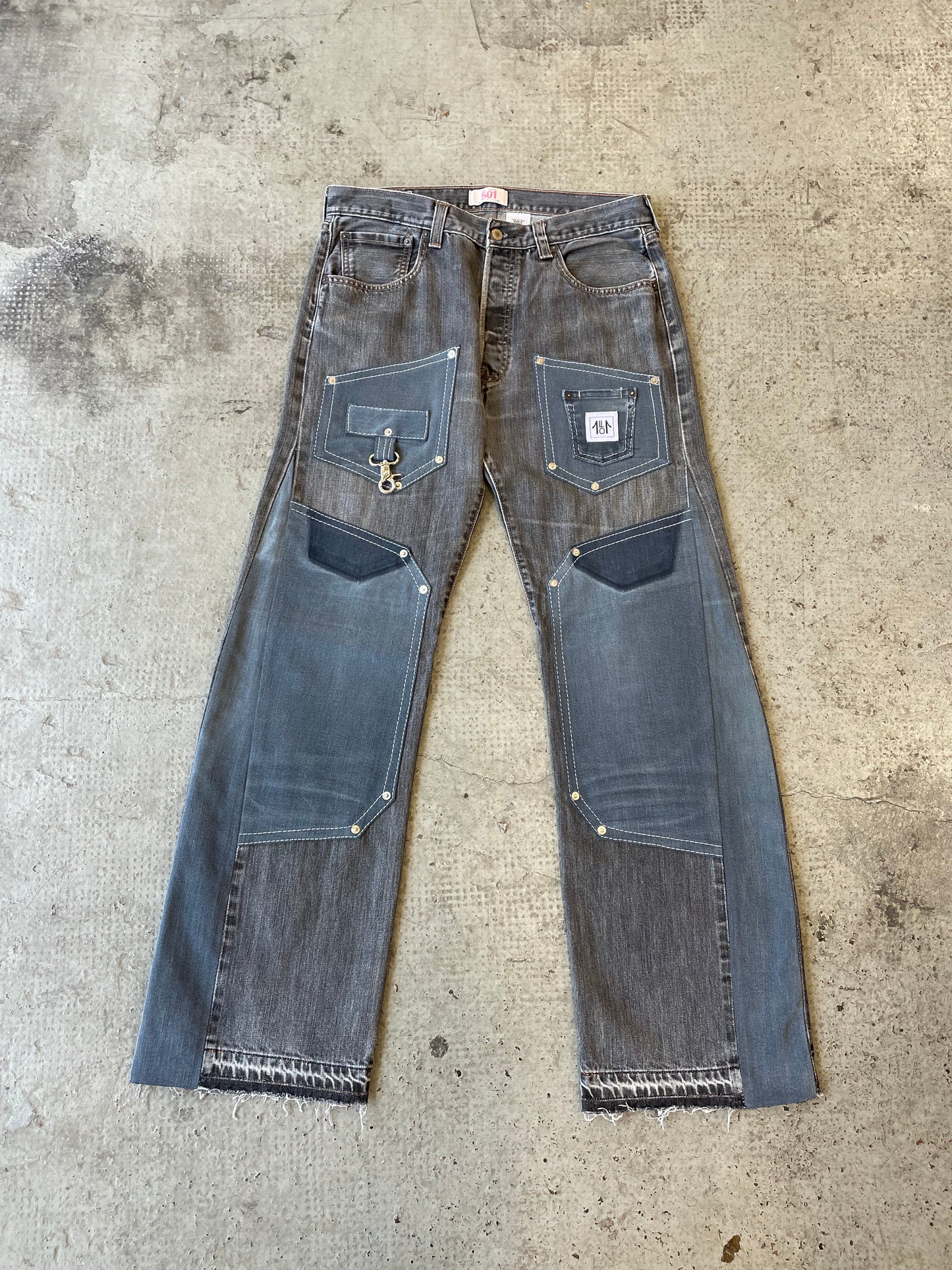 501 LEVI'S WORK V3 "EXAGGERATED"  DIRTY GREY
