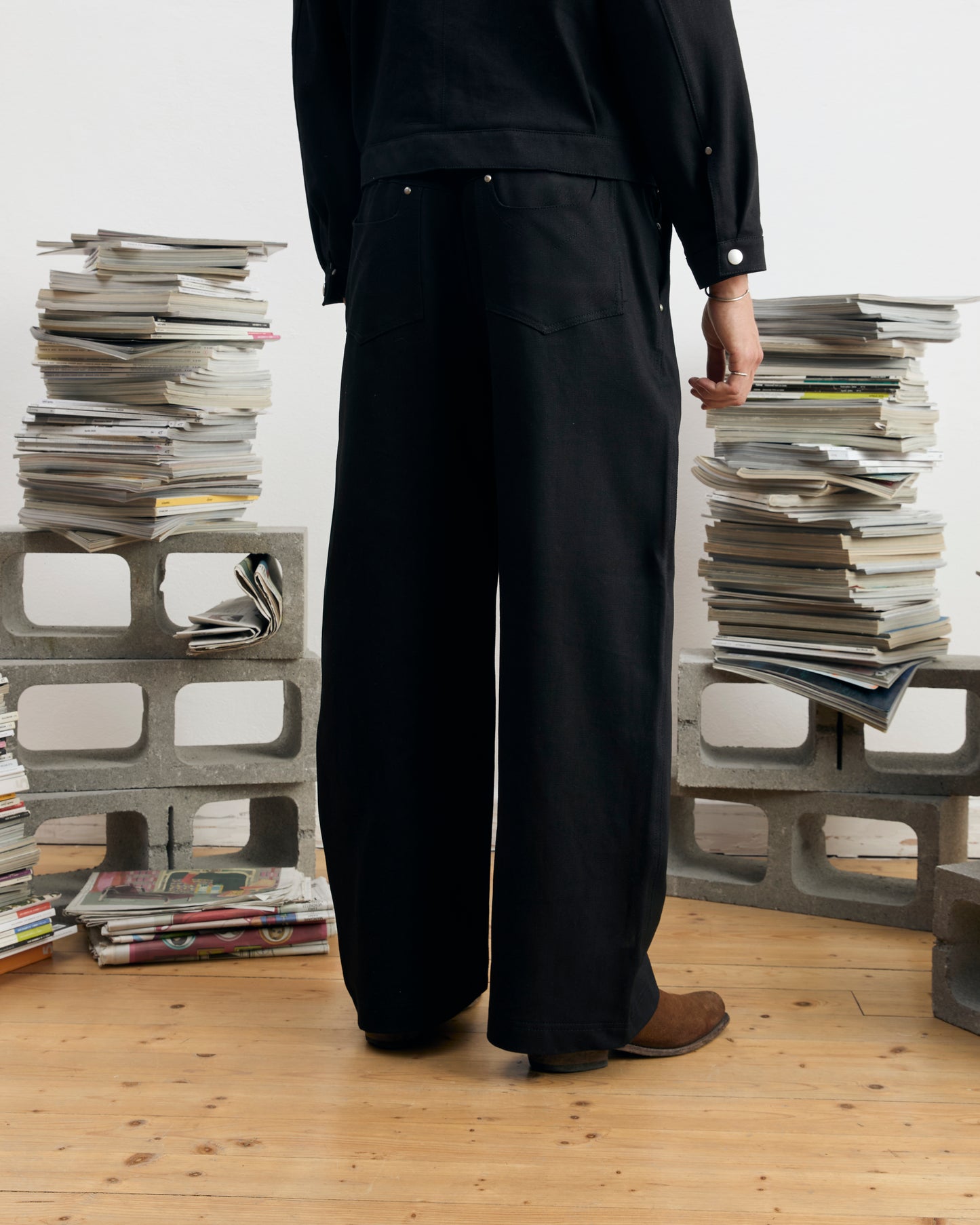 TYPE 001 DEEP BLACK DENIM PANTS