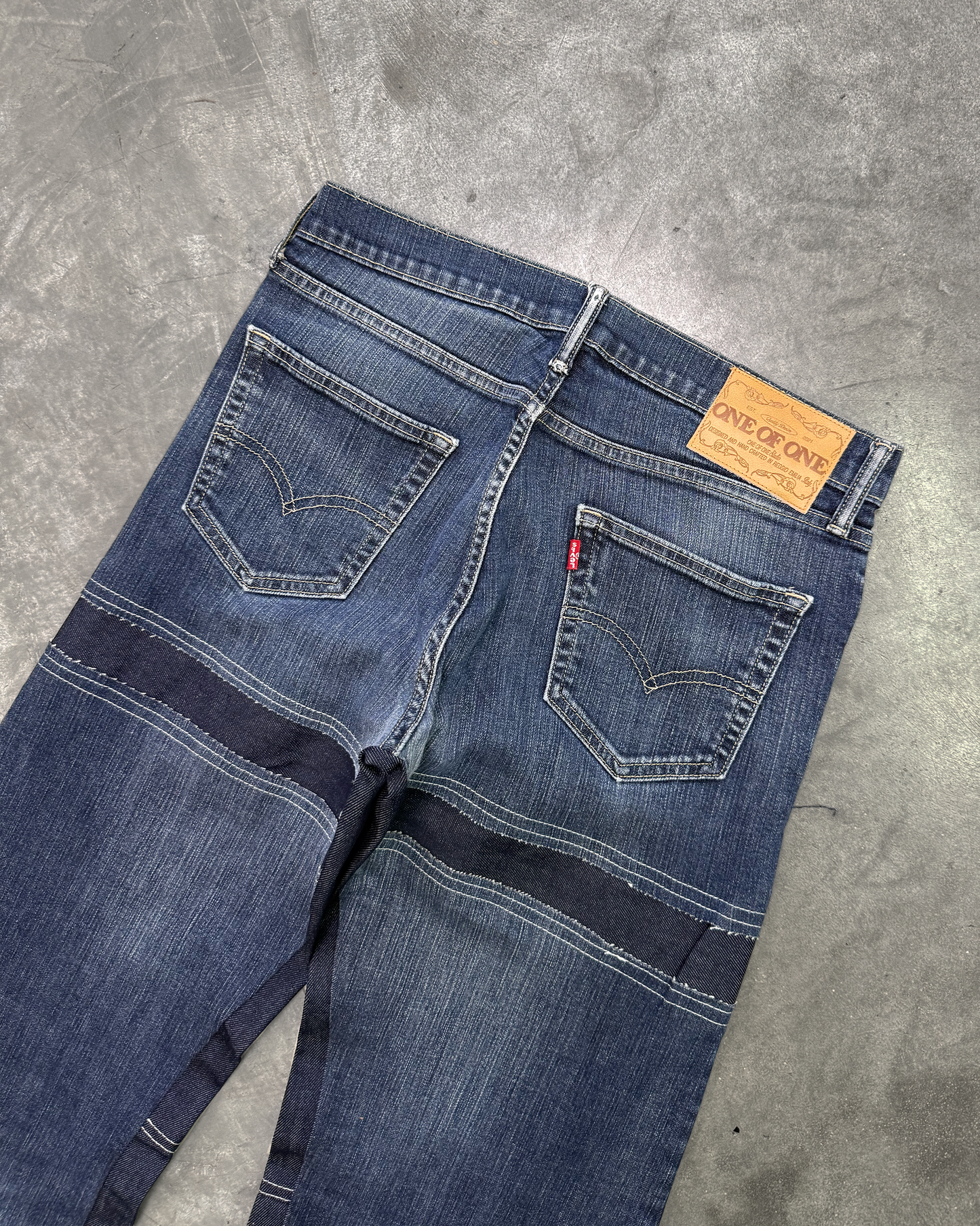 LEVI'S  - EXAGGERATED - W33
