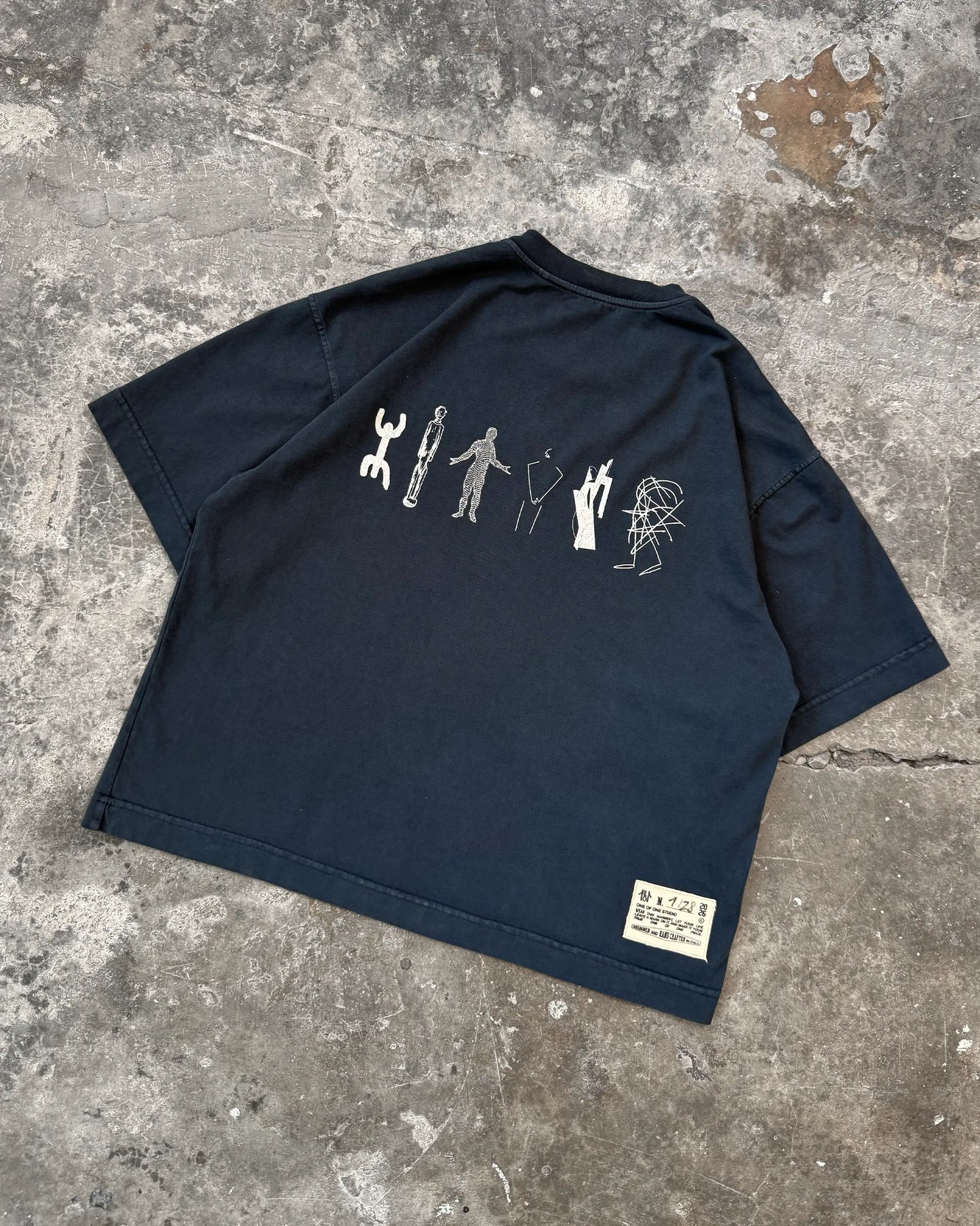EVOLUTION  TEE