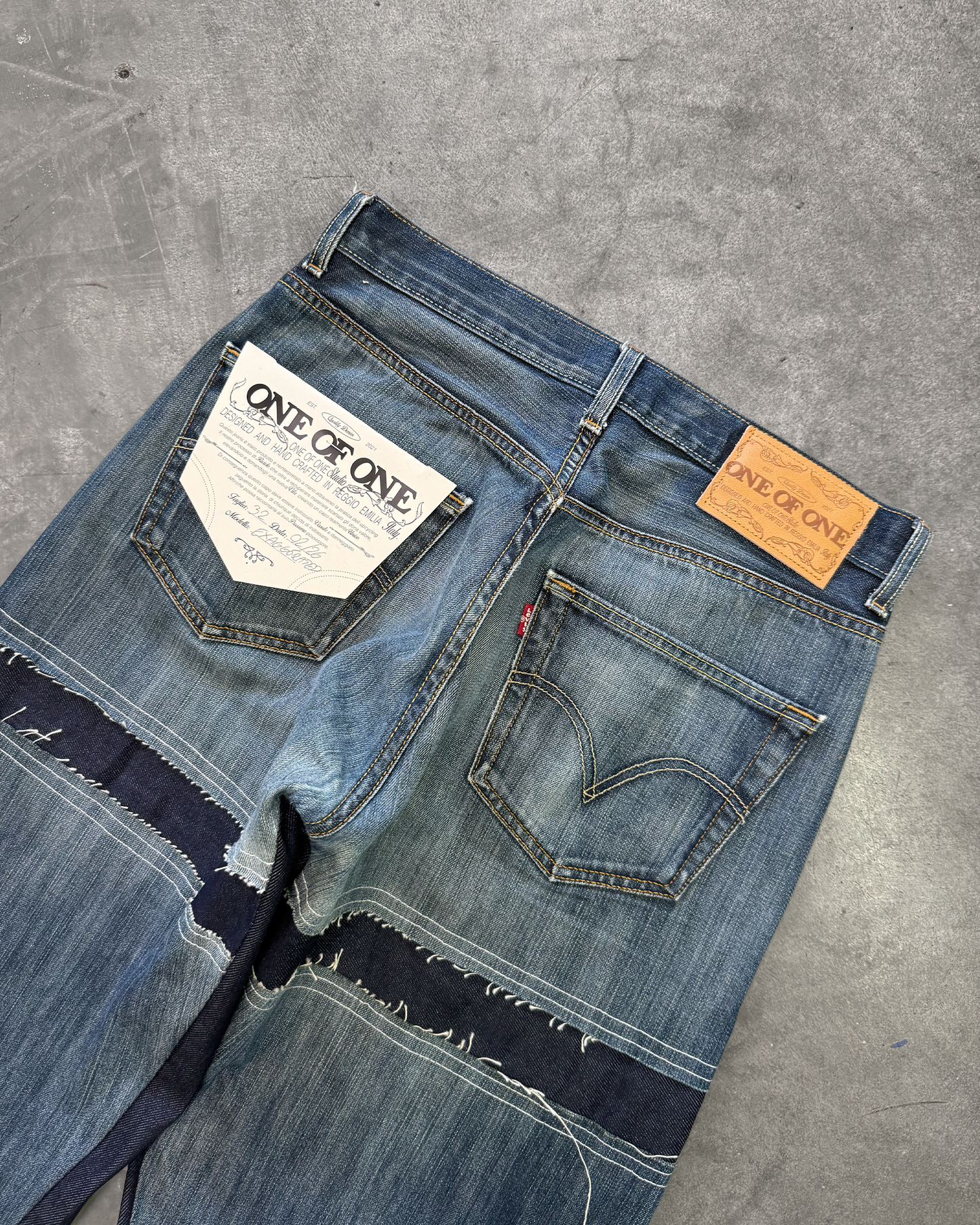 LEVI'S  - EXAGGERATED - W32