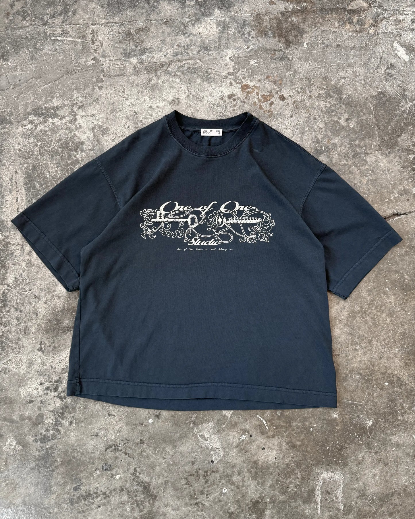 KEYS TEE