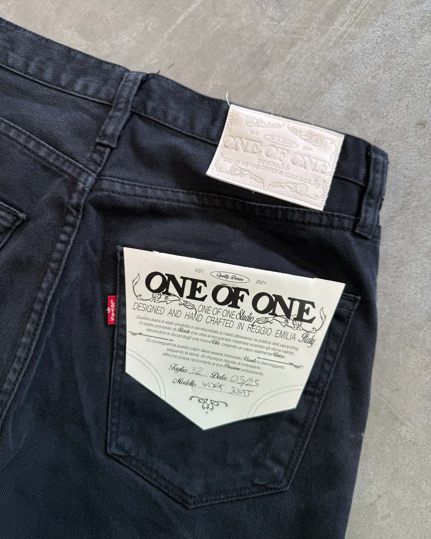 LEVI'S 501 - VINTAGE BLACK - W32
