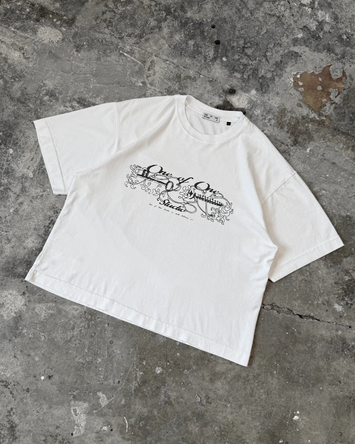 KEYS TEE