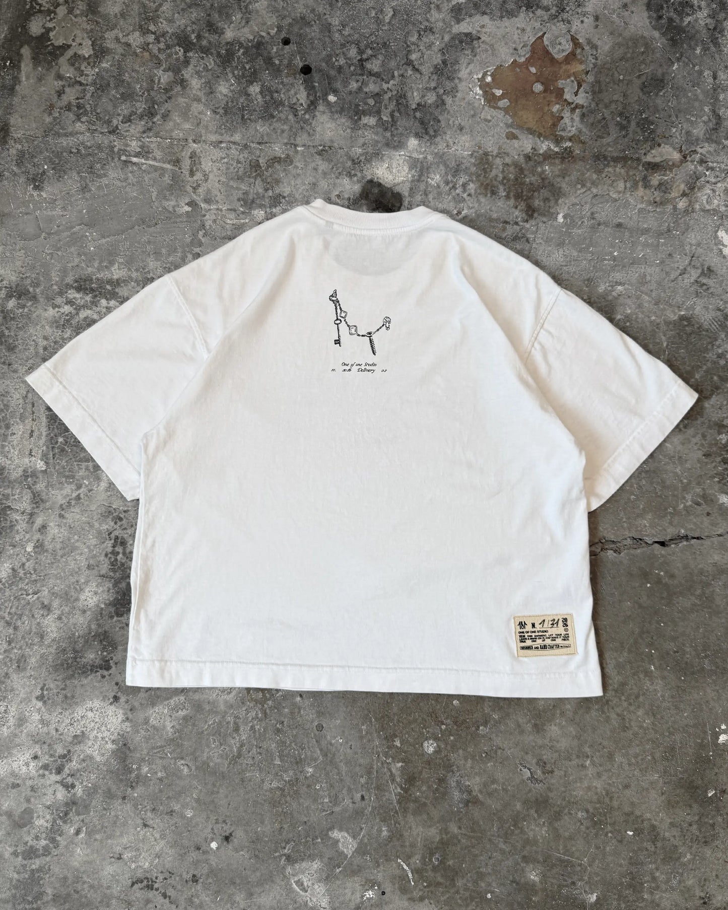 KEYS TEE