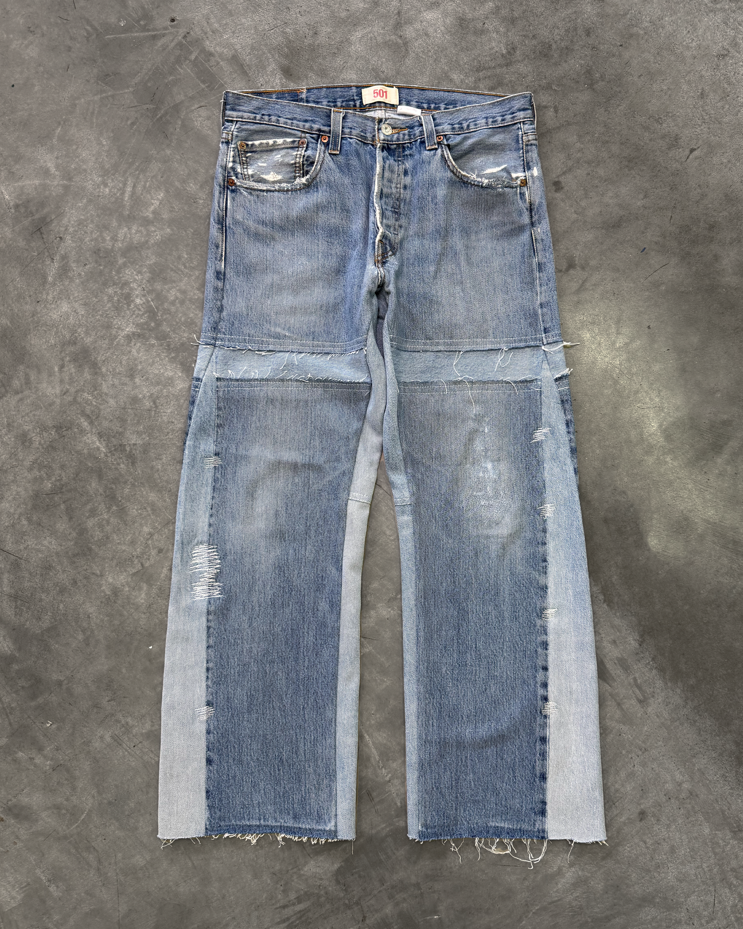 LEVI'S  - EXAGGERATED - W33