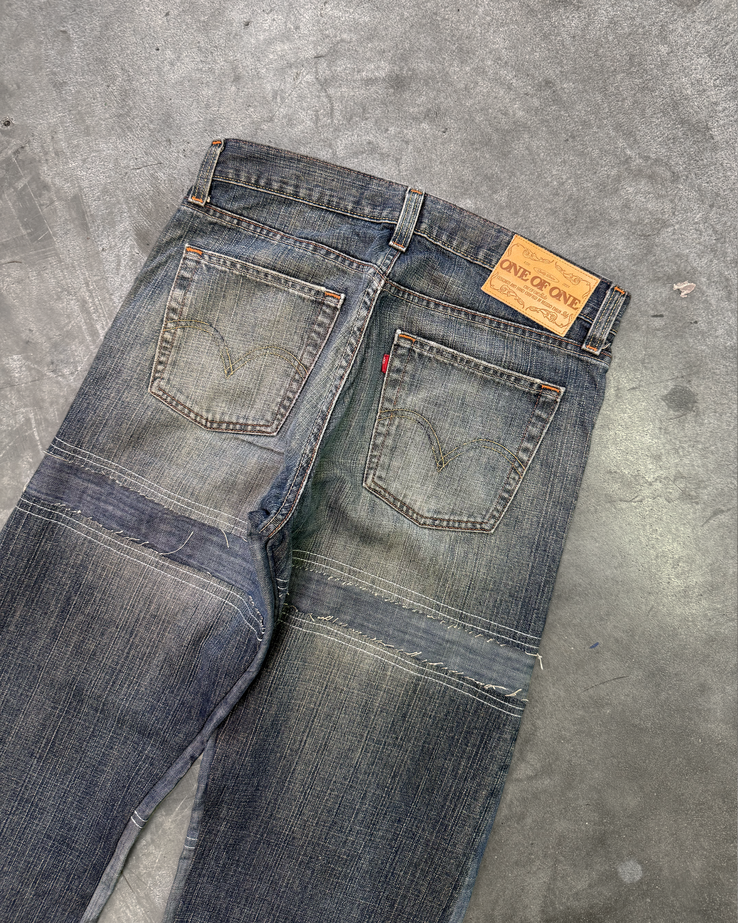 LEVI'S  - EXAGGERATED - W33
