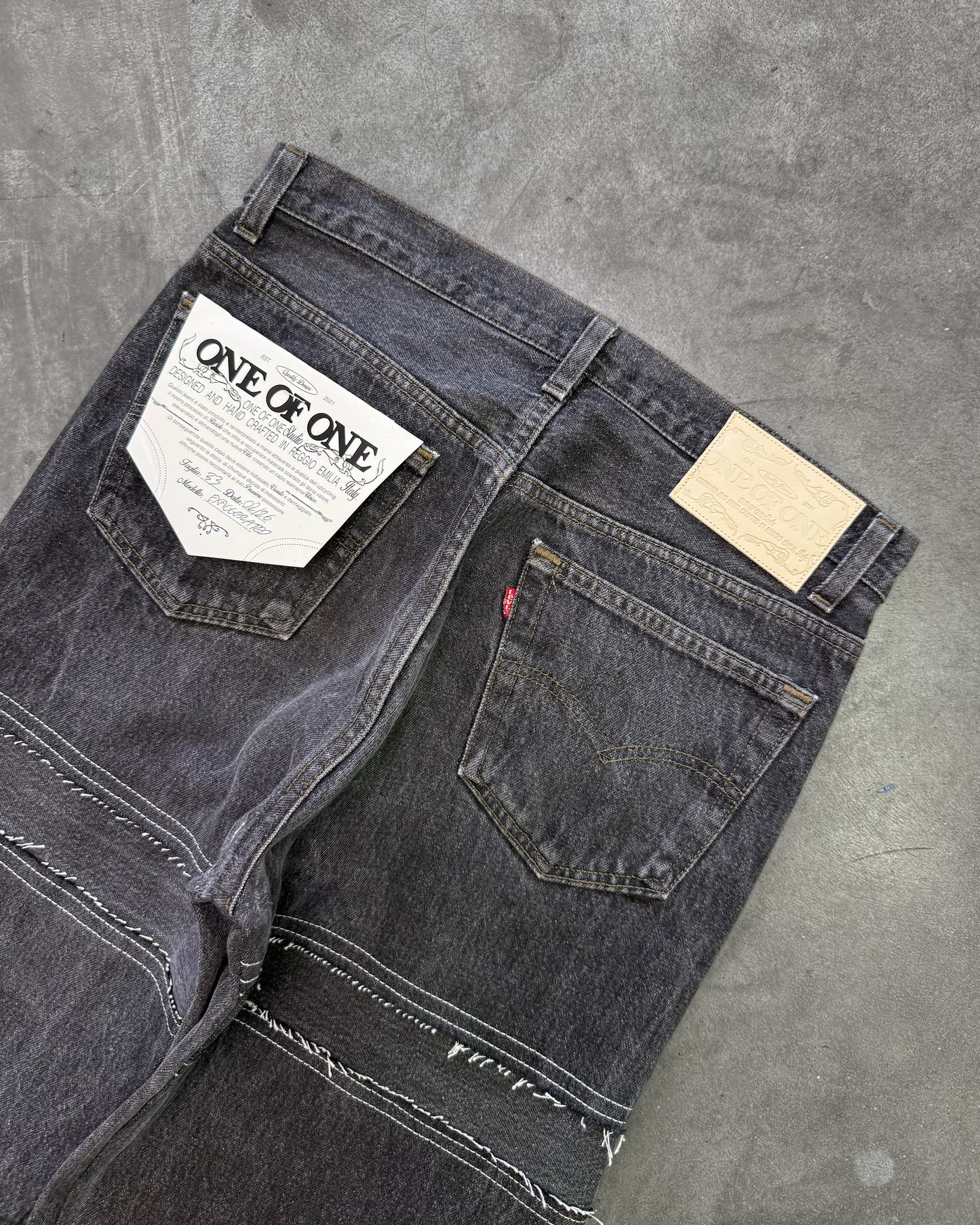 LEVI'S  - EXAGGERATED - W33