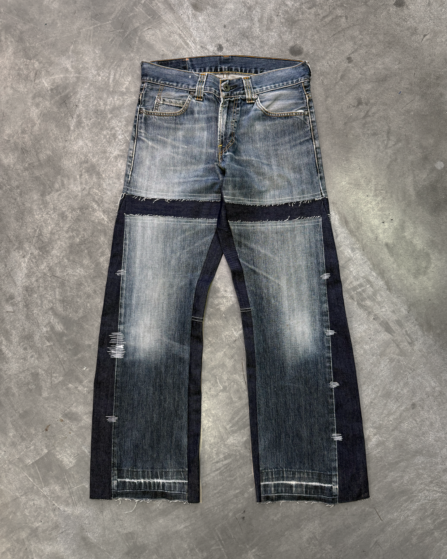 LEVI'S  - EXAGGERATED - W32