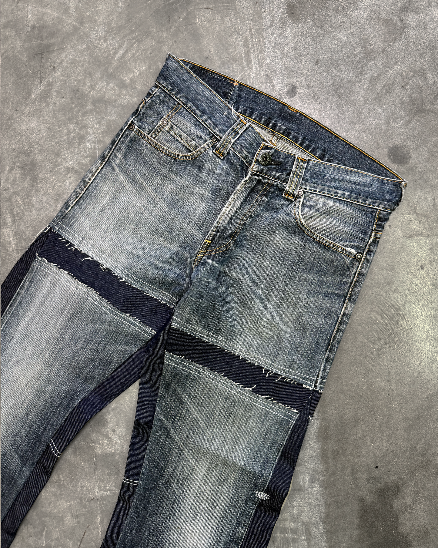 LEVI'S  - EXAGGERATED - W32